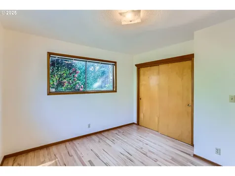 3652 SE Lexington Street Portland OR 97202