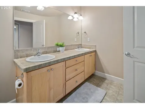 18366 SW Florendo Lane Beaverton OR 97007
