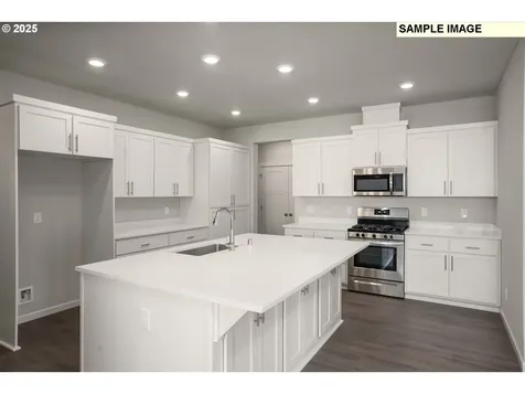 51097 SW Amsterdam Lane Scappoose OR 97056