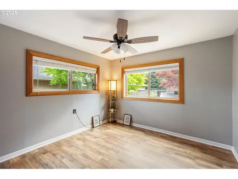 332 26th Avenue Longview WA 98632