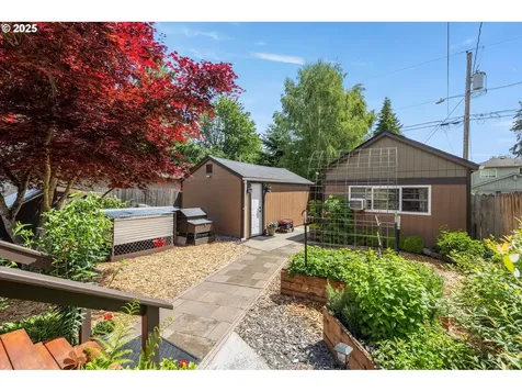 332 26th Avenue Longview WA 98632