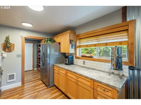 332 26th Avenue Longview WA 98632