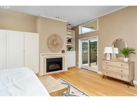 318 SE Spokane Street Portland OR 97202
