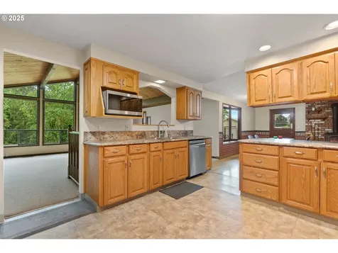 13150 S Freeman Road Mulino OR 97042