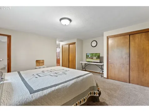 13150 S Freeman Road Mulino OR 97042