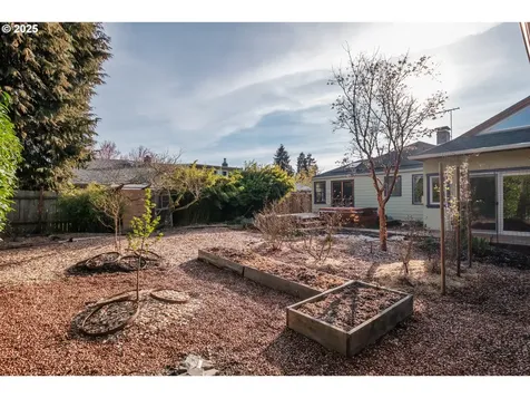 1325 NW 14th Street Corvallis OR 97330