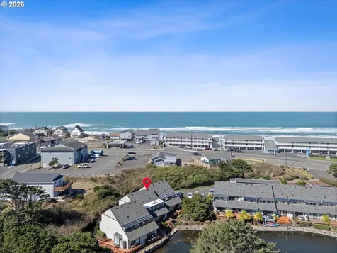 180 SE Highway 101 Lincoln City OR 97367