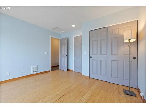 180 SE Highway 101 Lincoln City OR 97367