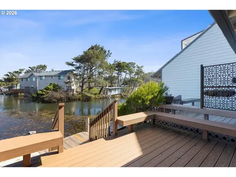 180 SE Highway 101 Lincoln City OR 97367