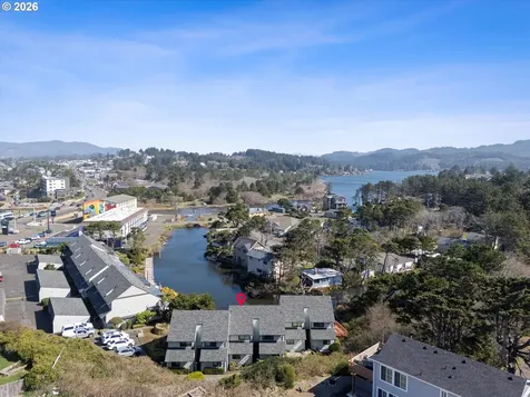 180 SE Highway 101 Lincoln City OR 97367