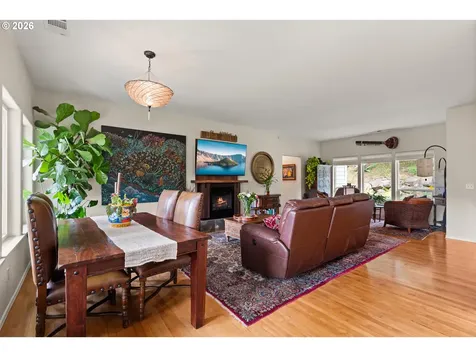 17146 Mountain Drive Brookings OR 97415