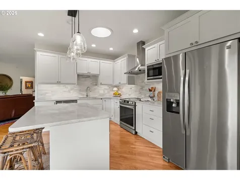 17146 Mountain Drive Brookings OR 97415