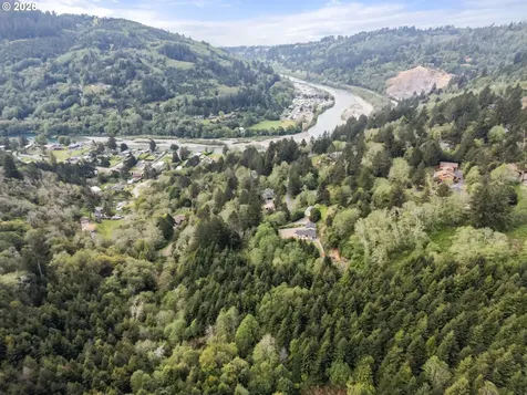 17146 Mountain Drive Brookings OR 97415