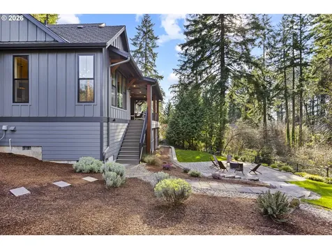 2065 SW 75th Avenue Portland OR 97225