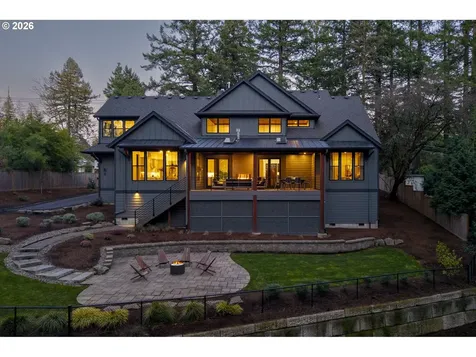 2065 SW 75th Avenue Portland OR 97225