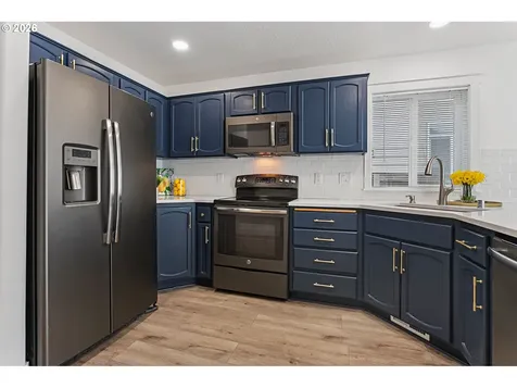 423 NW 153rd Street Vancouver WA 98685