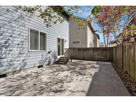 423 NW 153rd Street Vancouver WA 98685