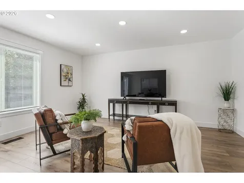 423 NW 153rd Street Vancouver WA 98685