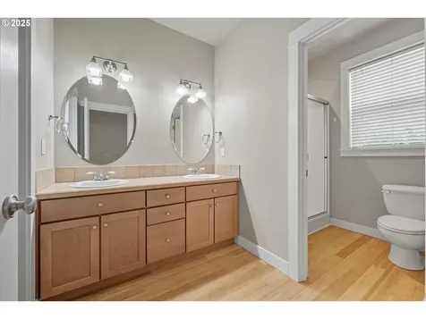 867 W Lookout Ridge Drive Washougal WA 98671