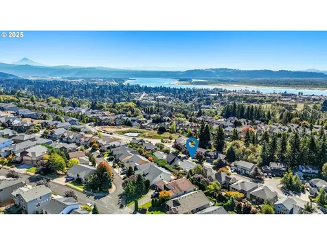 867 W Lookout Ridge Drive Washougal WA 98671