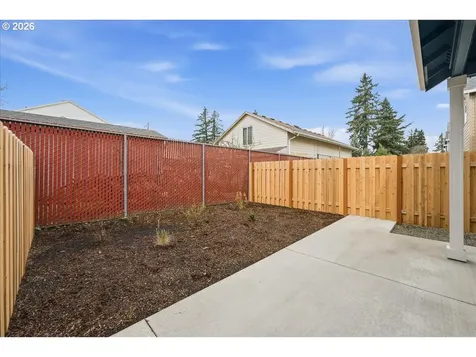 9281 E Burnside Street Portland OR 97216