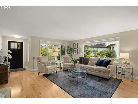 19 Bloch Terrace Lake Oswego OR 97035