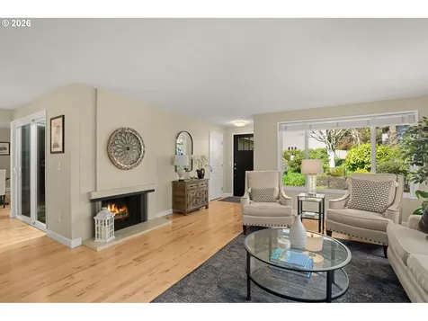 19 Bloch Terrace Lake Oswego OR 97035