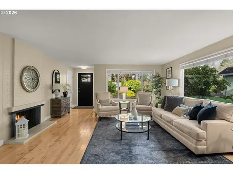 19 Bloch Terrace Lake Oswego OR 97035