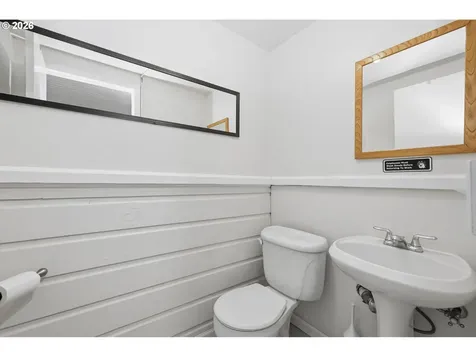 245 W 13th Avenue Eugene OR 97401