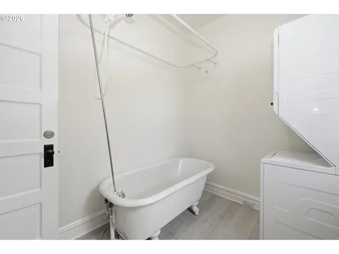 245 W 13th Avenue Eugene OR 97401