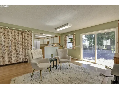 12514 NE Russell Street Portland OR 97230