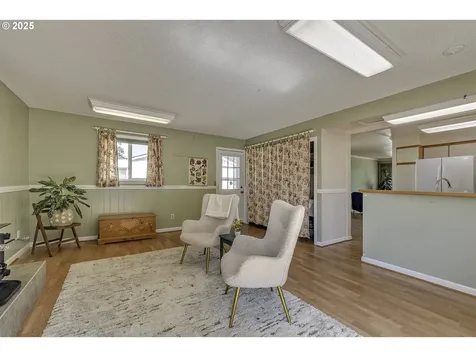 12514 NE Russell Street Portland OR 97230