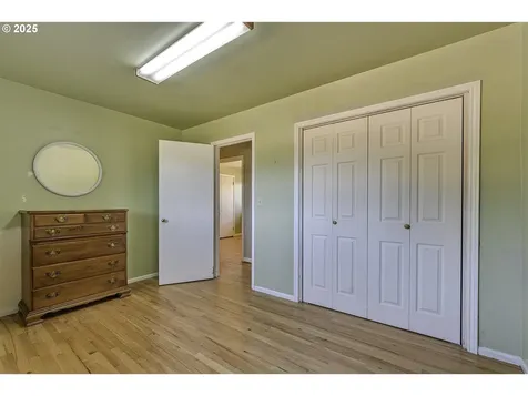 12514 NE Russell Street Portland OR 97230