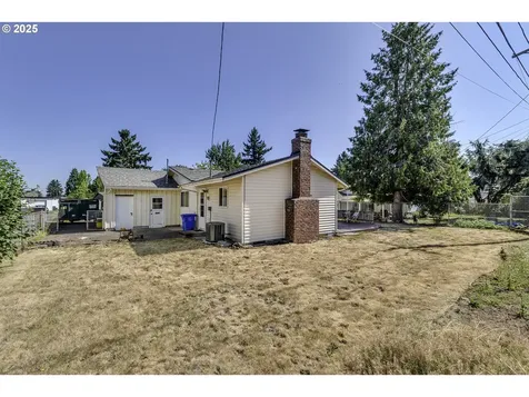 12514 NE Russell Street Portland OR 97230