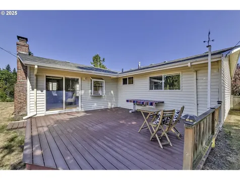 12514 NE Russell Street Portland OR 97230