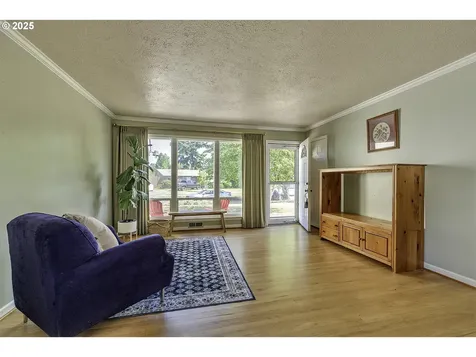 12514 NE Russell Street Portland OR 97230