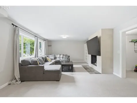 14320 SW 141st Avenue Portland OR 97224
