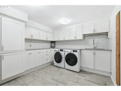 14320 SW 141st Avenue Portland OR 97224