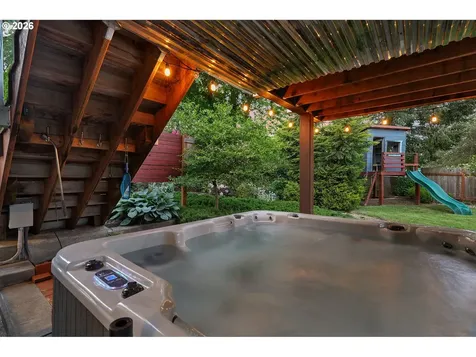 14320 SW 141st Avenue Portland OR 97224