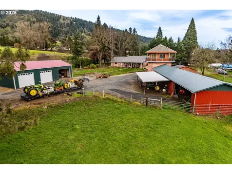 135 Market Lane Myrtle Creek OR 97457