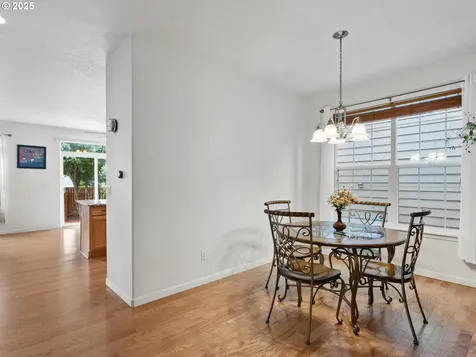 4296 SE Oakhurst Street Hillsboro OR 97123