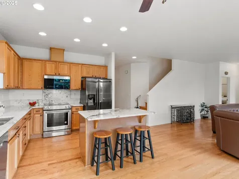 4296 SE Oakhurst Street Hillsboro OR 97123
