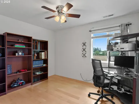 4296 SE Oakhurst Street Hillsboro OR 97123