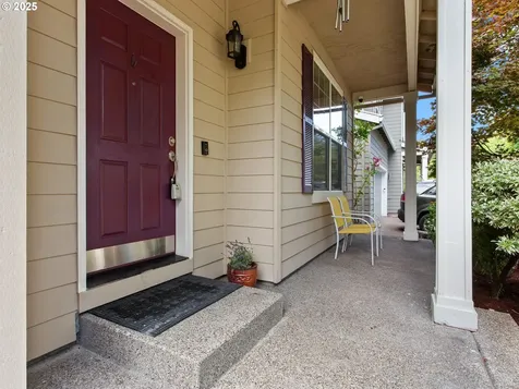 4296 SE Oakhurst Street Hillsboro OR 97123