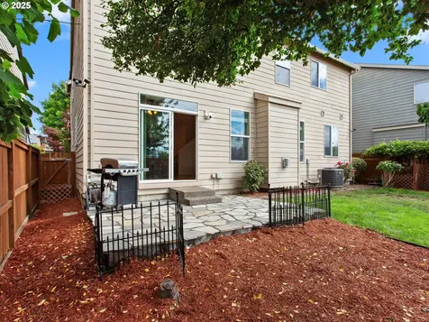 4296 SE Oakhurst Street Hillsboro OR 97123