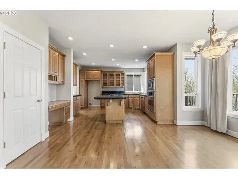 13979 NW Greenwood Drive Portland OR 97229