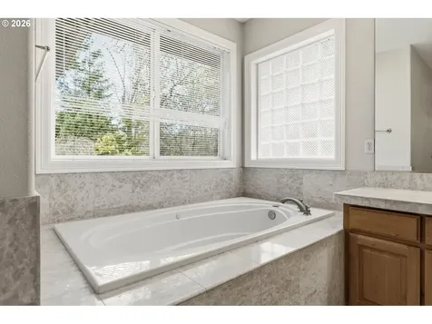 13979 NW Greenwood Drive Portland OR 97229