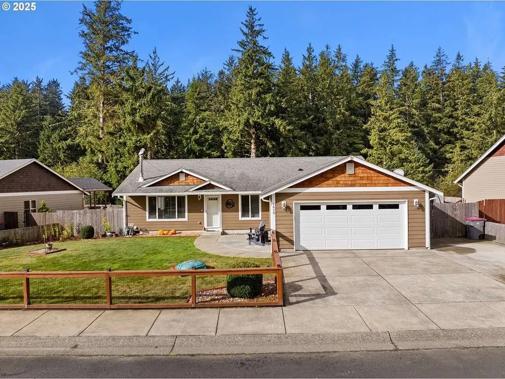 1615 Pacific Ridge Lane Hammond OR 97121
