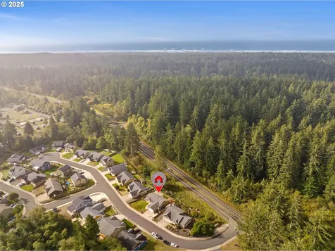 1615 Pacific Ridge Lane Hammond OR 97121