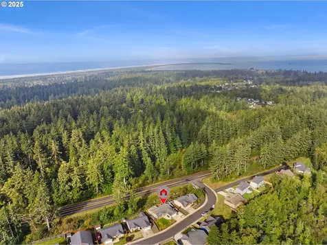 1615 Pacific Ridge Lane Hammond OR 97121